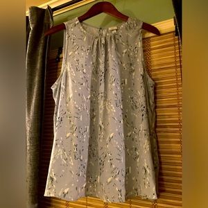 Cute sleeveless shell